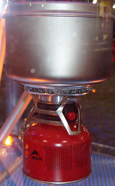 integrated canister stove