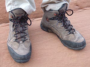 dunham cloud hiking boots