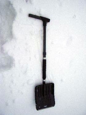 Komperdell Avalanche Carbon Shovel REVIEW - 5a
