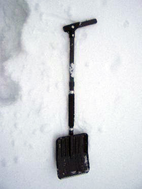 Komperdell Avalanche Carbon Shovel REVIEW - 6
