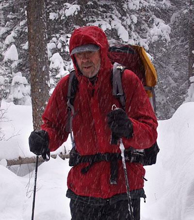 Sierra Designs Isotope Rainwear SPOTLITE REVIEW - 5