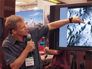 Generation Two: SPOT Satellite GPS Messenger(TM) (Outdoor Retailer Summer Market 2009) - 2