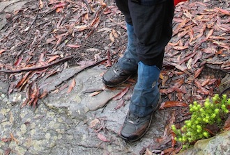 Light-Weight Mid-Height Trail Shoes: GoLite - 3