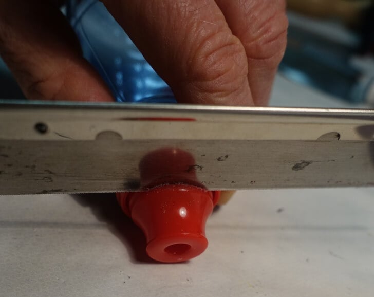 Cutting Sports Style Cap, How To Make Alcohol Stove Snuffle Flask Urs Grutter