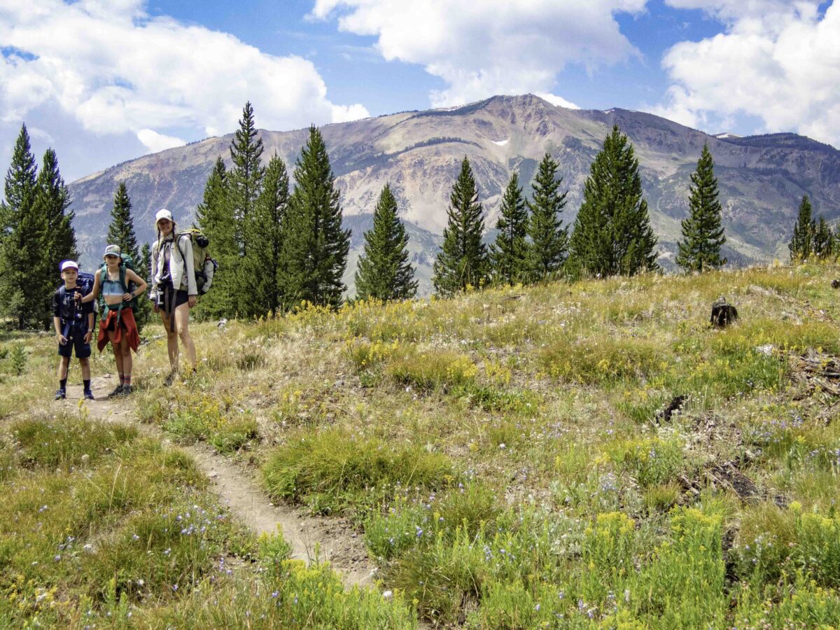 Heart lake hotsell trail yellowstone