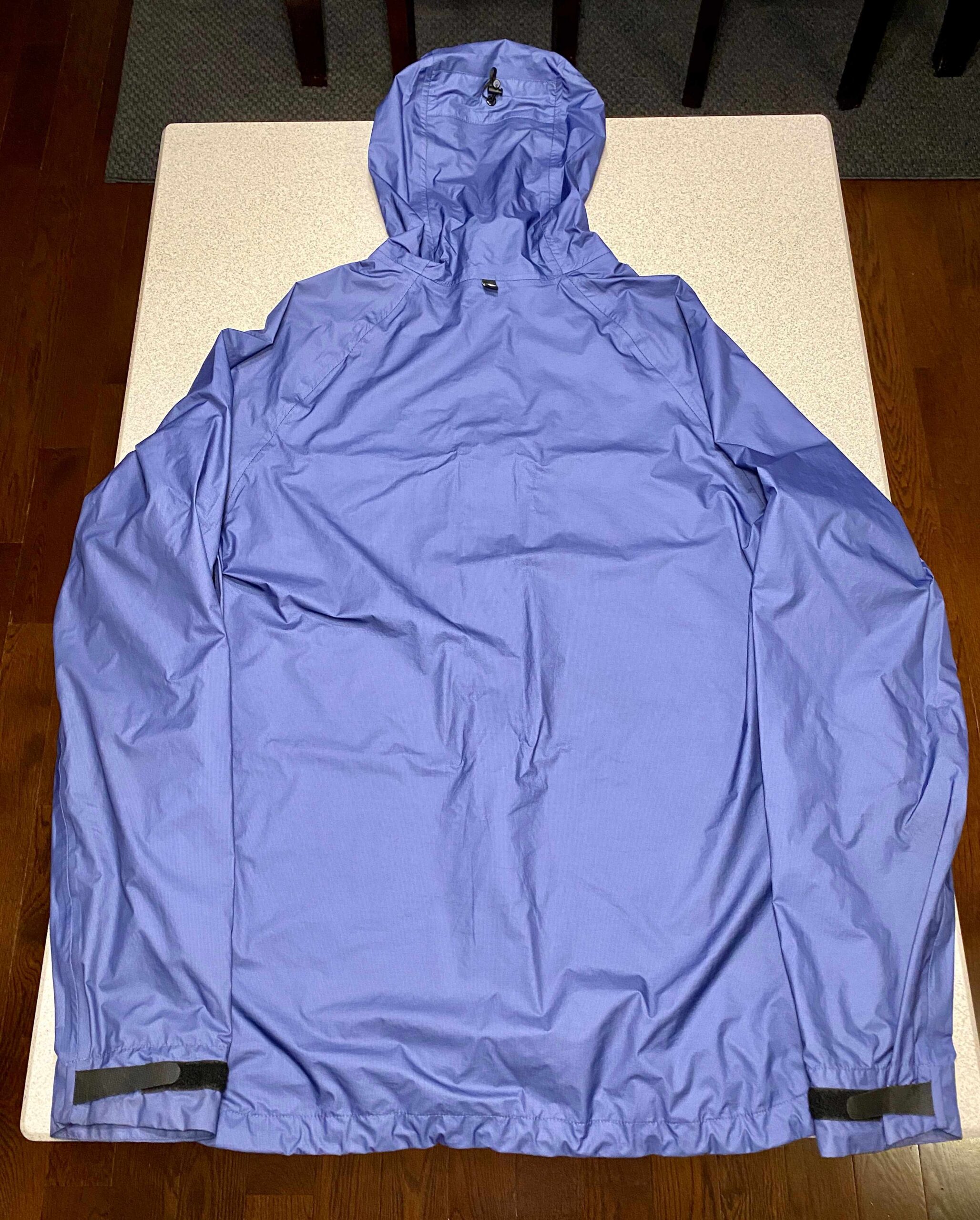SOLD - Enlightened Equipment Visp Rain Jacket - Men's Medium - Blue - 5 ...
