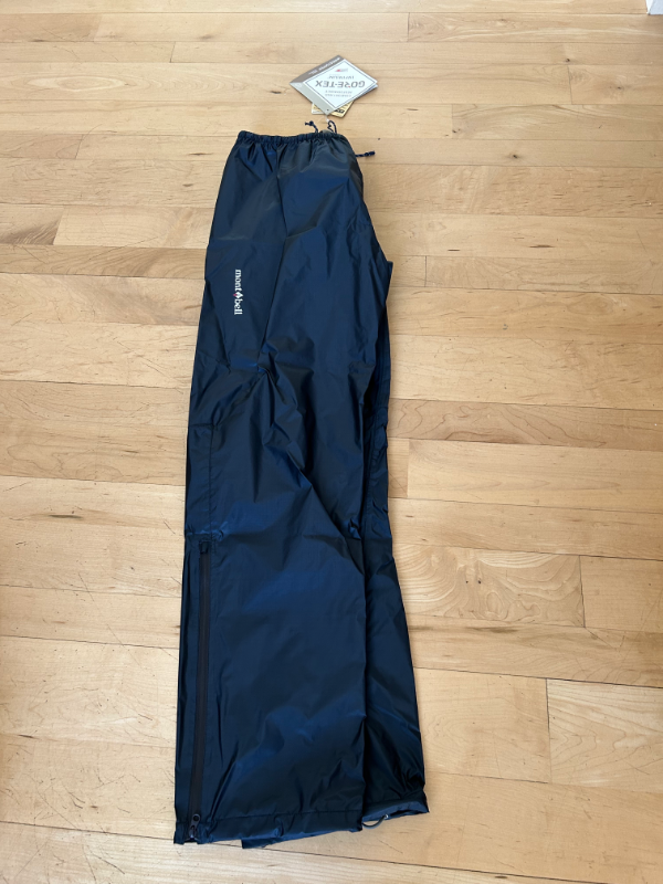 Montbell Women's Versalite (navy) pants - Backpacking Light