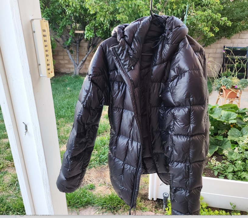 Sold Men's Montbell Plasma 1000 Alpine down Jacket, Large, black ...