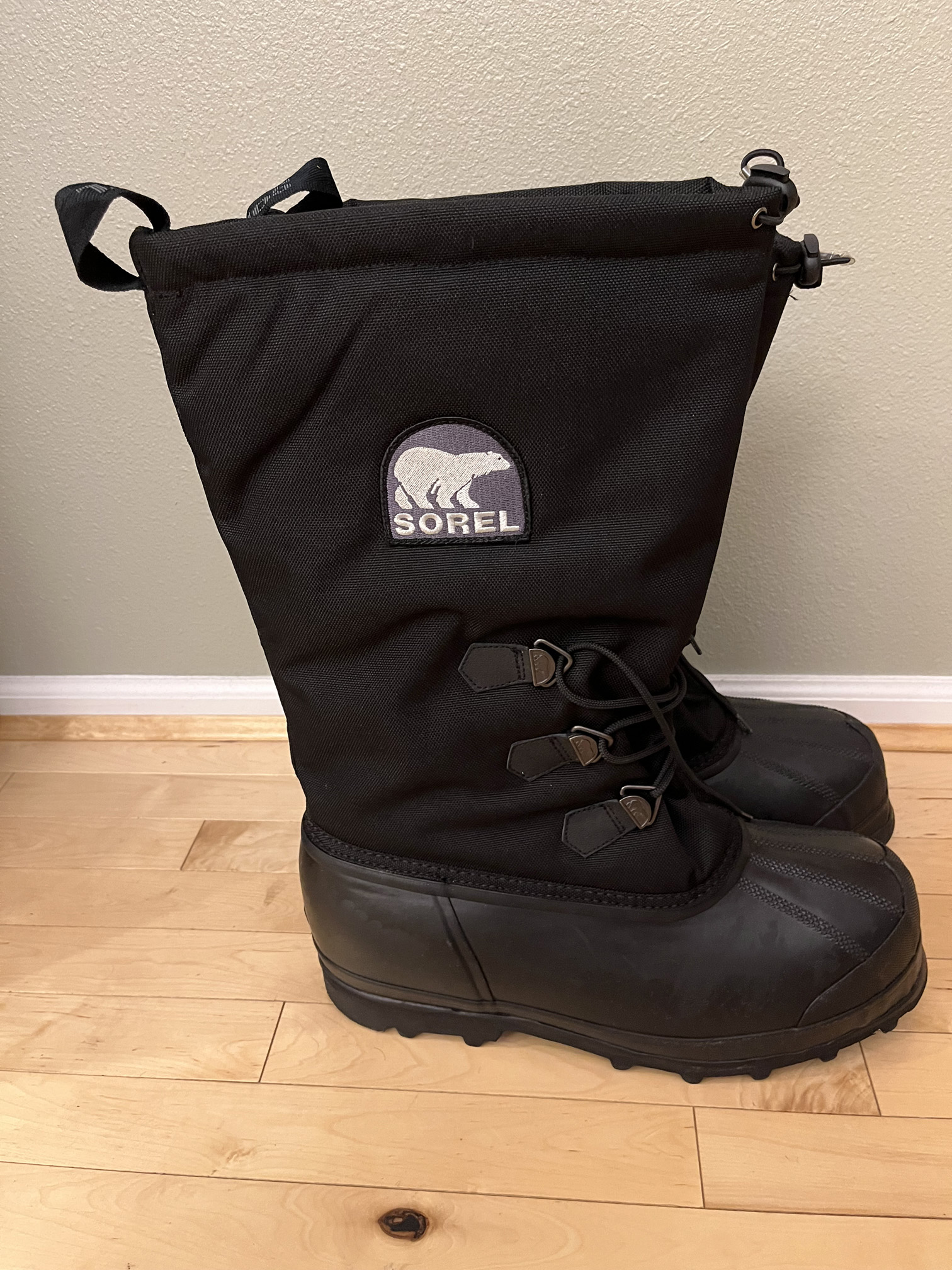 Glacier snow boots