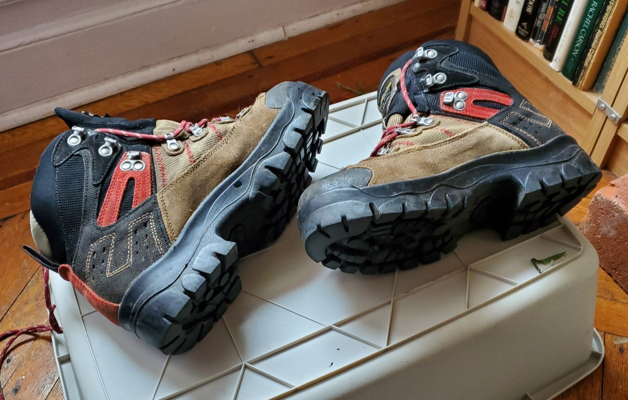 Backpacking Boots Asolo Fugitive GTX Backpacking Light