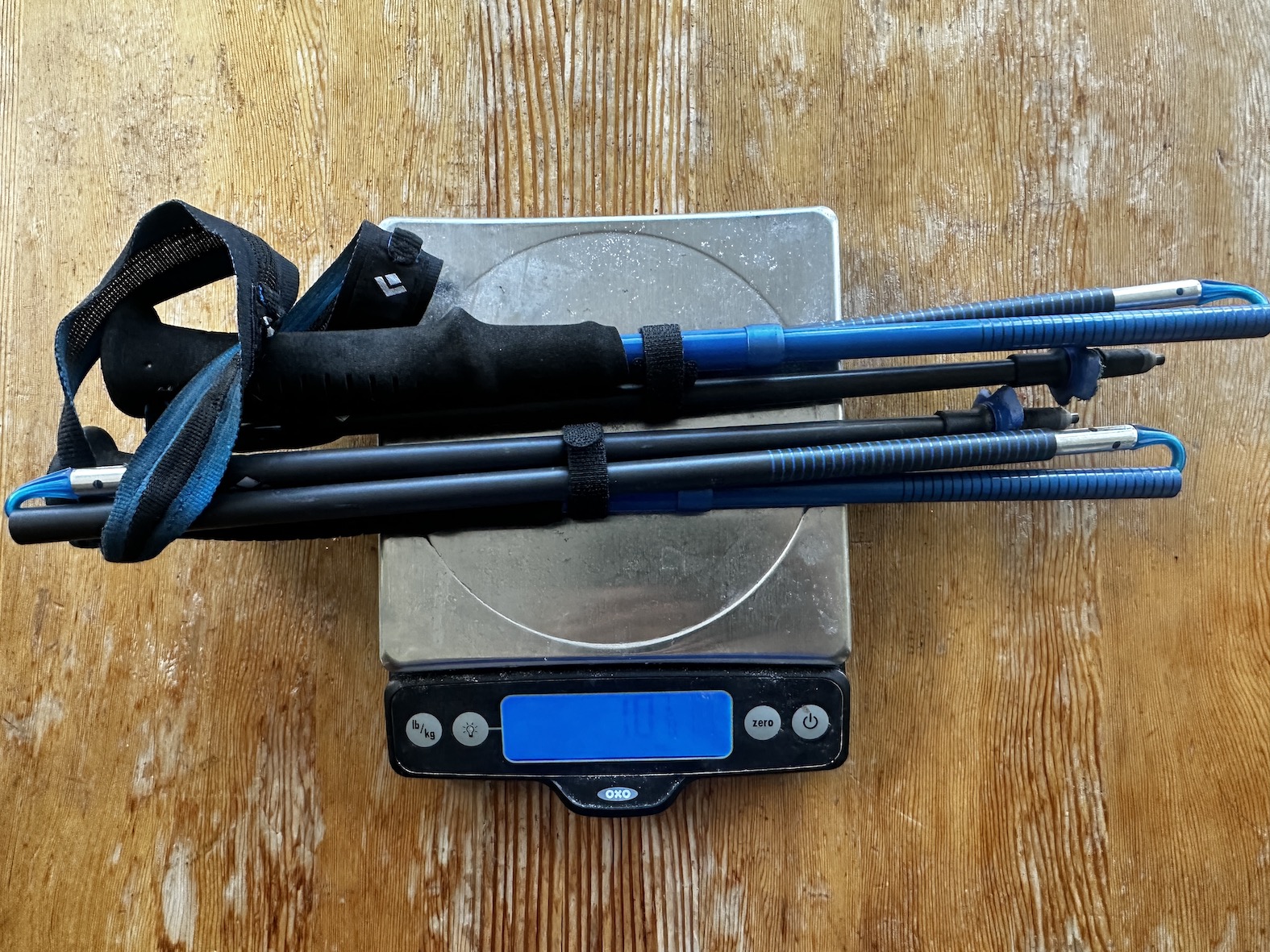 BD Distance Carbon Z trekking poles 125cm, 10.9oz Backpacking Light