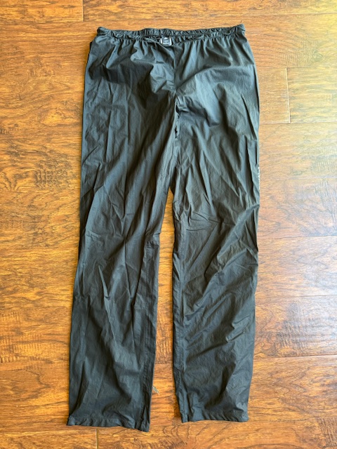 Montbell Rain/Wind pants Men's Large 3.0 oz - Backpacking Light