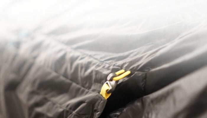 quilt clip in a sheet and shingle style construction