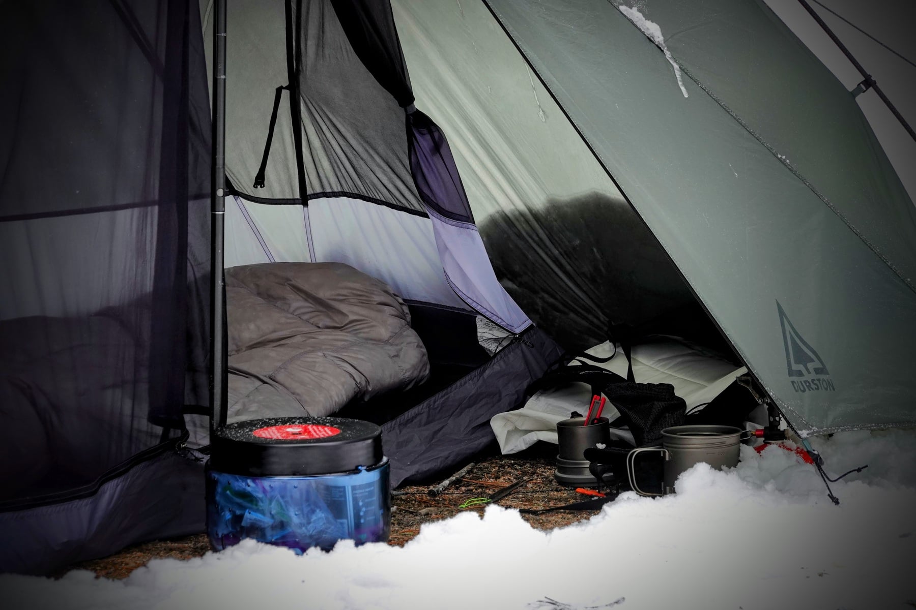 Myth vs. reality: is down useless in wet conditions?