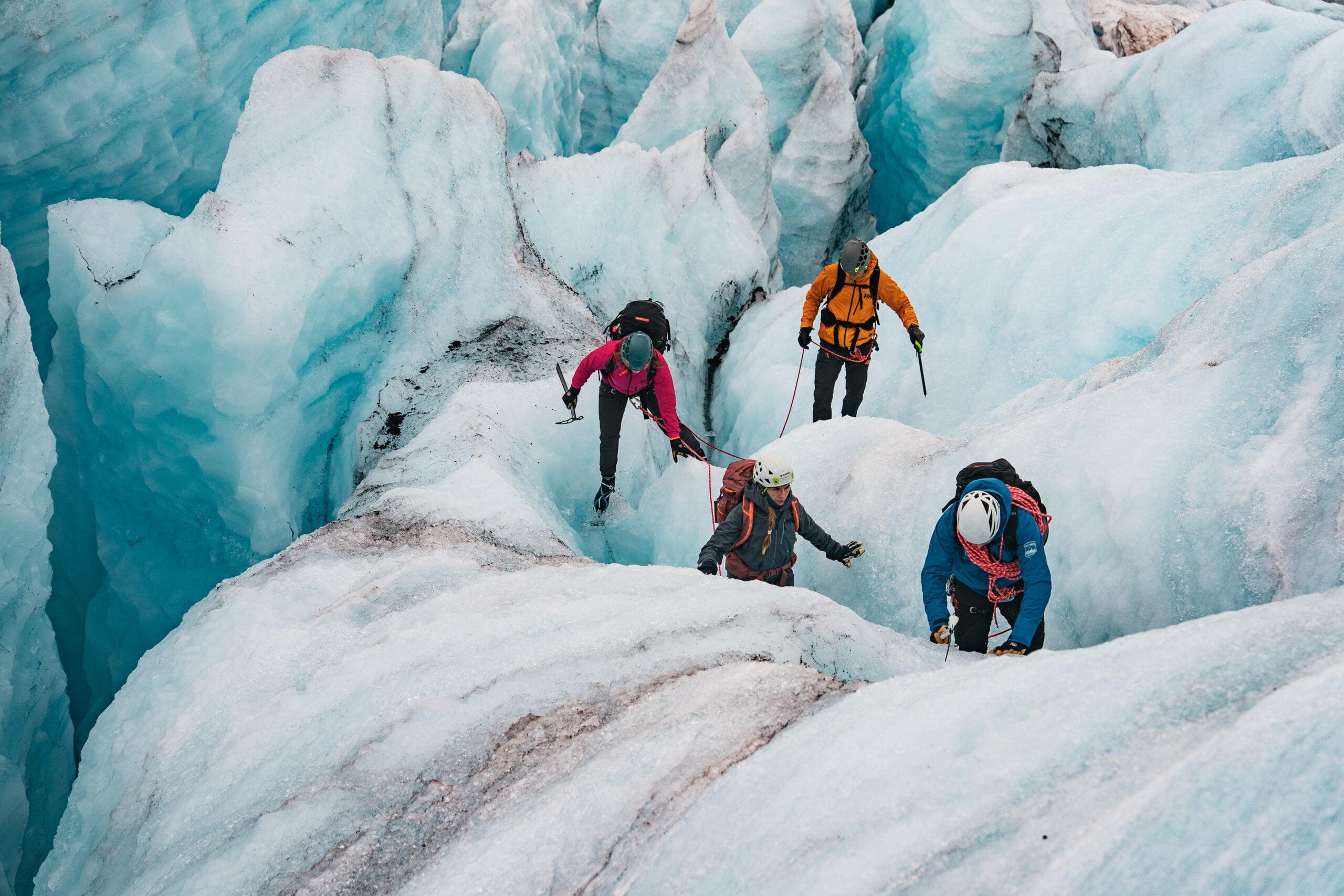 LIFA INFINITY PRO: Face-Fabric Water Repellency Without Added DWR Chemistry