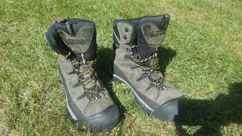 KEEN Summit County Winter Boots - Men's 