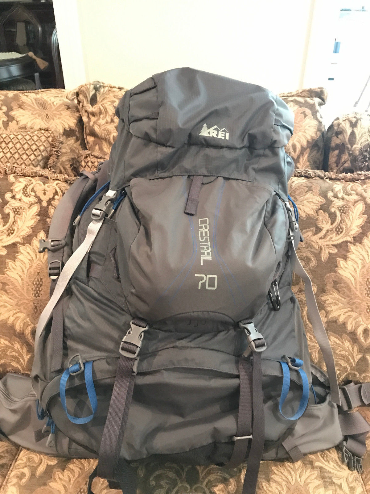 rei crestrail 48