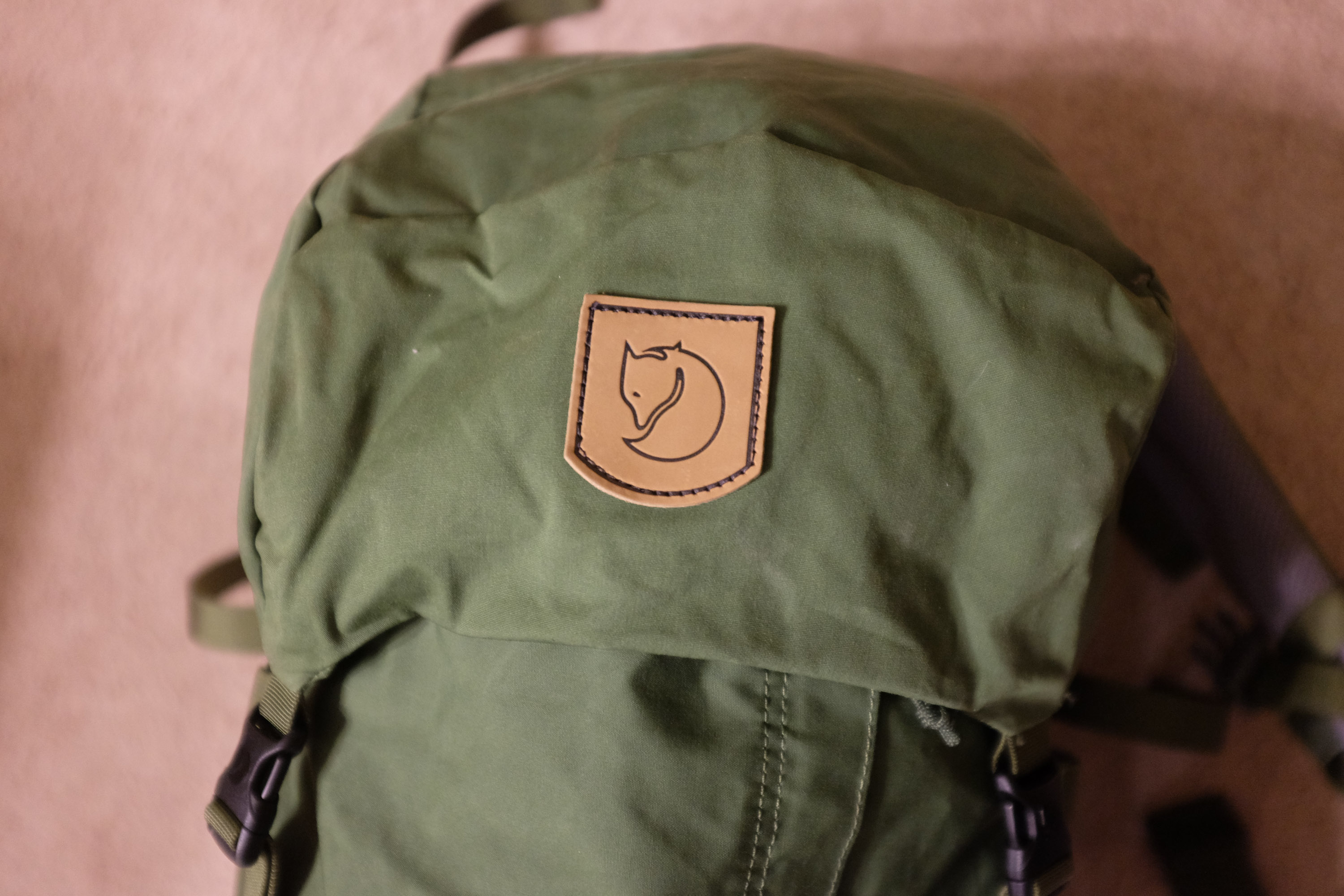 fjallraven kaipak 38l backpack