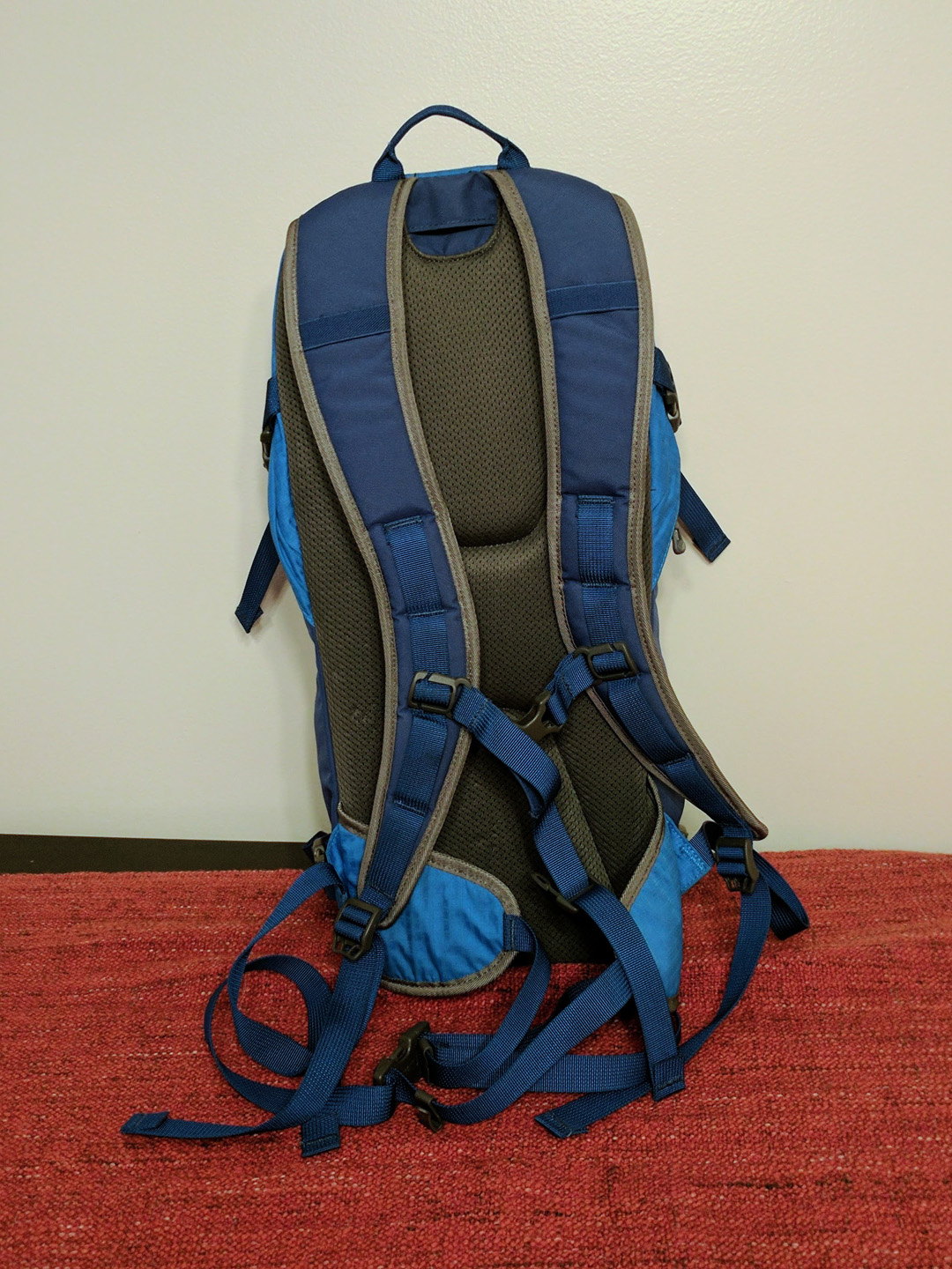 mec hydration pack