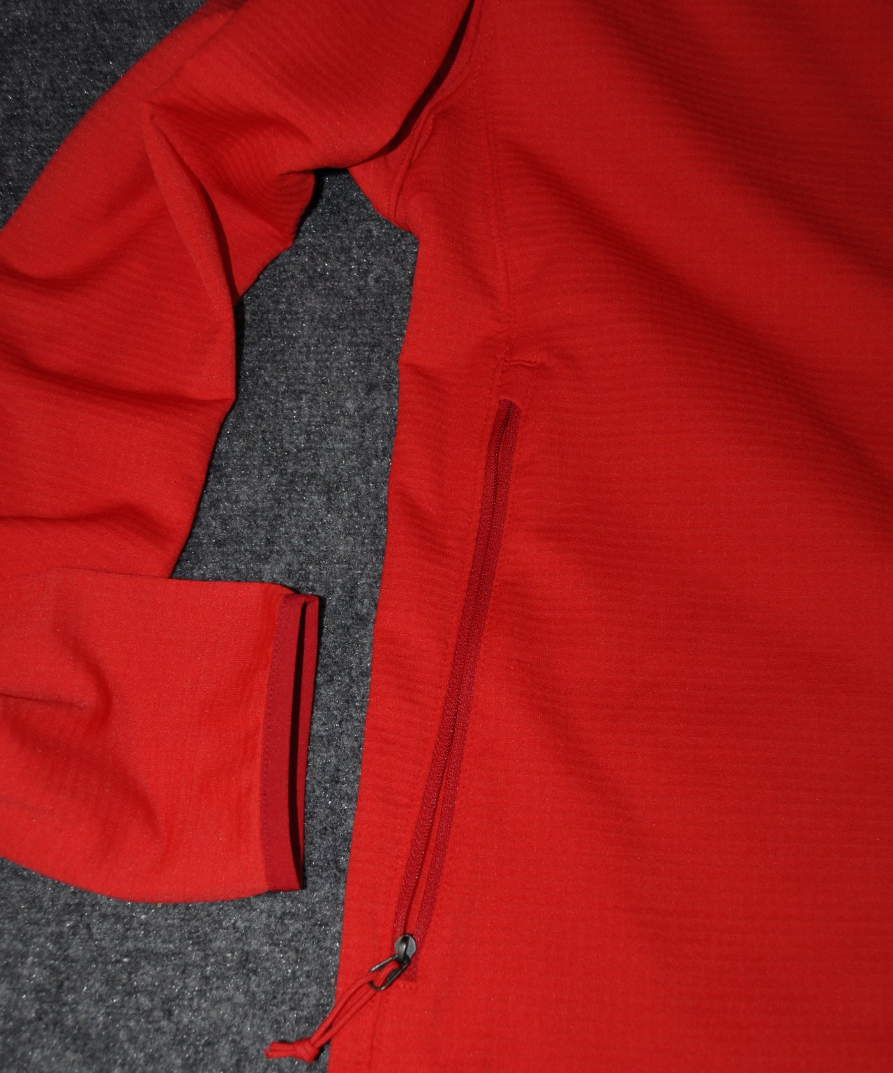 Quick look The North Face Borod grid fleece hoodie Backpacking