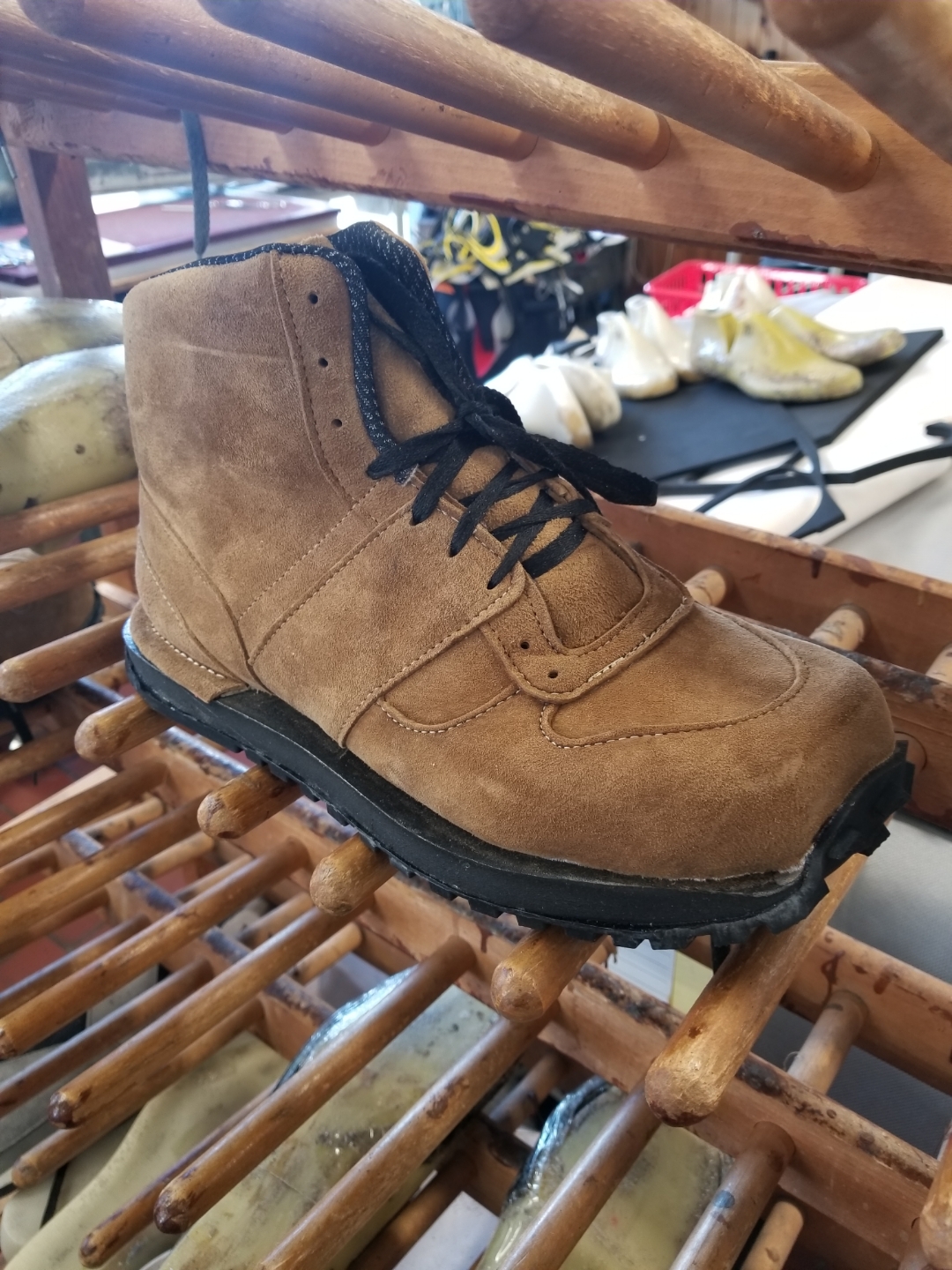 Buy > bespoke hiking boots > in stock