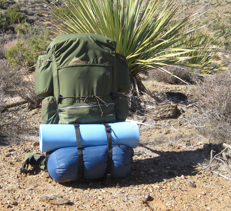 backpack sleeping bag compartment