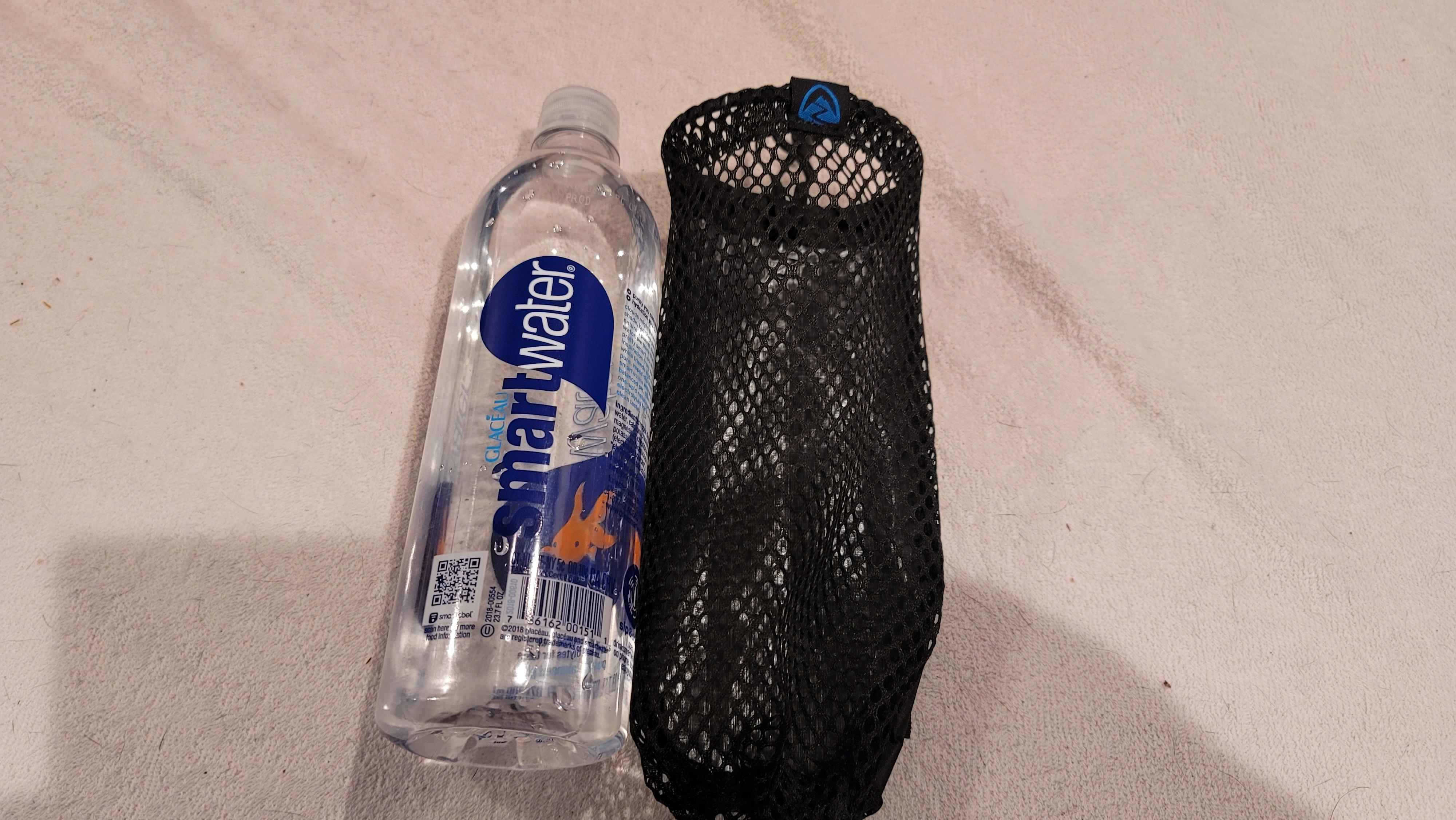 Zpacks water bottle outlet holder