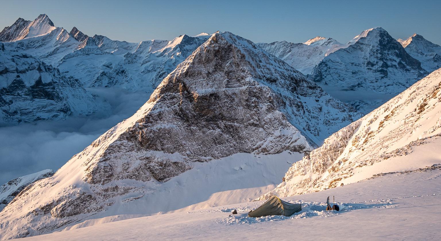 A harsh night in the Tarptent Moment DW